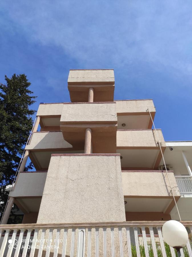 Apartments Anne Petrovac Exteriér fotografie